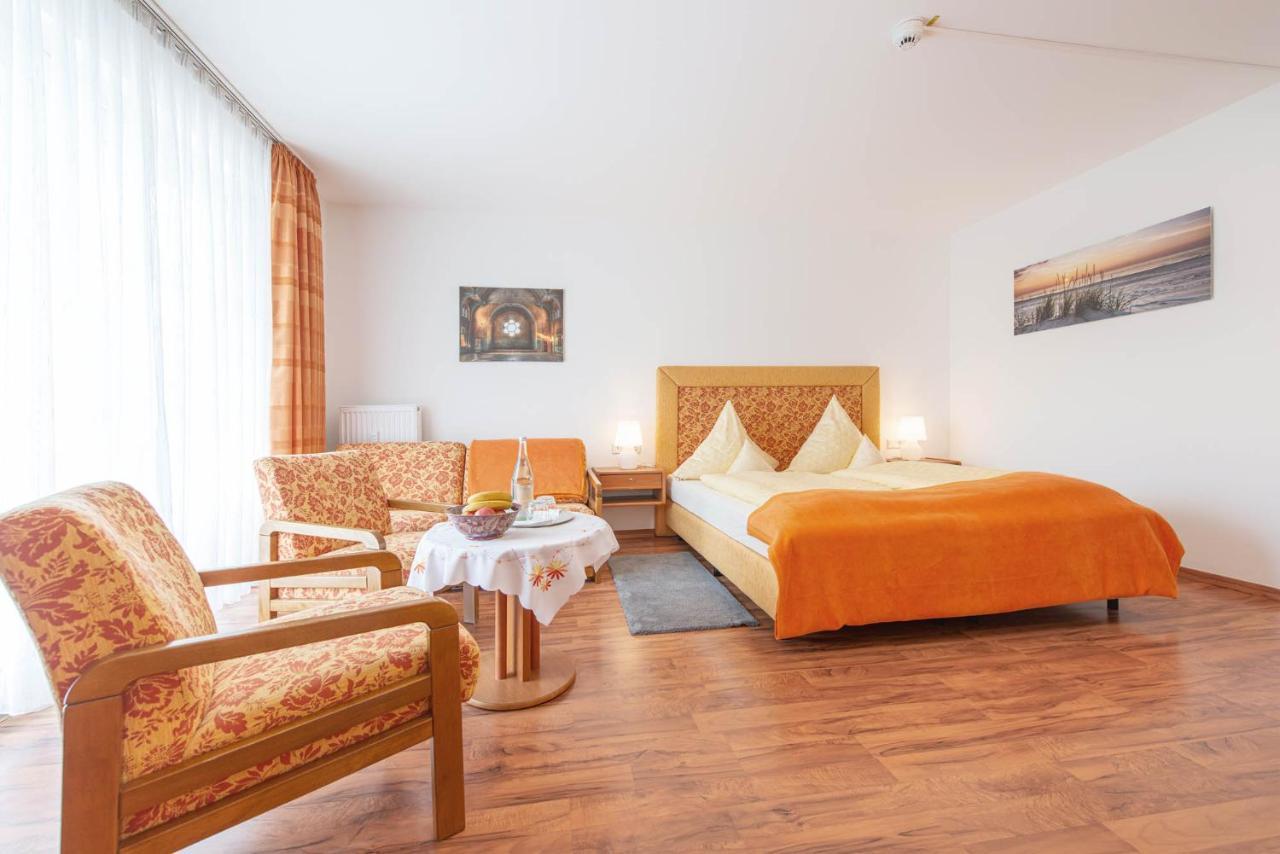 Hotel Garni Lichtquelle Bad Fussing Ngoại thất bức ảnh