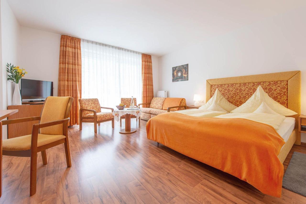 Hotel Garni Lichtquelle Bad Fussing Ngoại thất bức ảnh