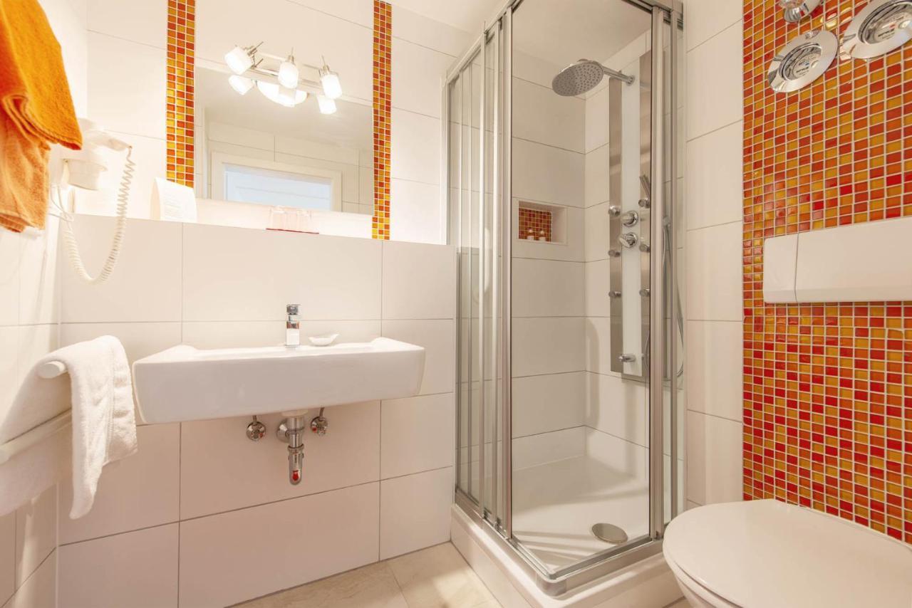 Hotel Garni Lichtquelle Bad Fussing Ngoại thất bức ảnh