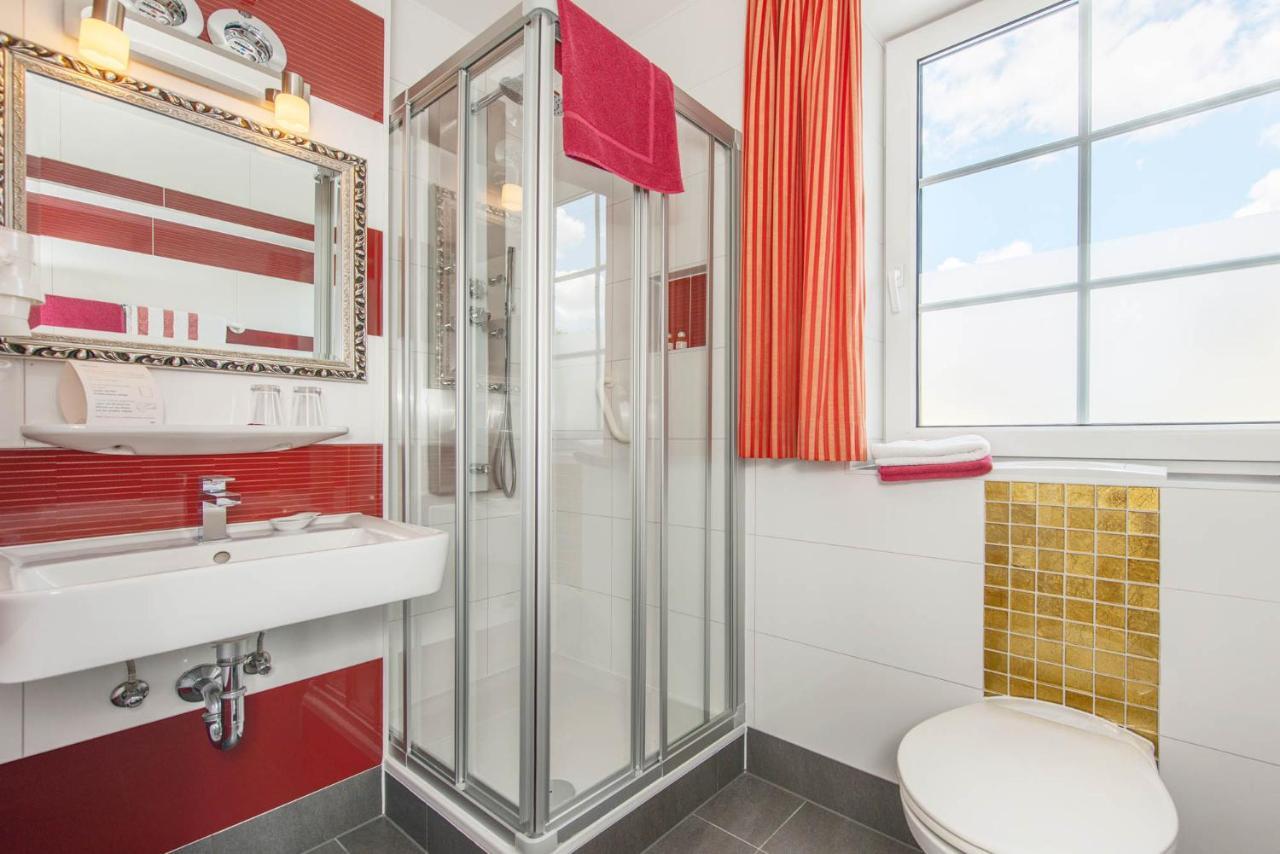 Hotel Garni Lichtquelle Bad Fussing Ngoại thất bức ảnh